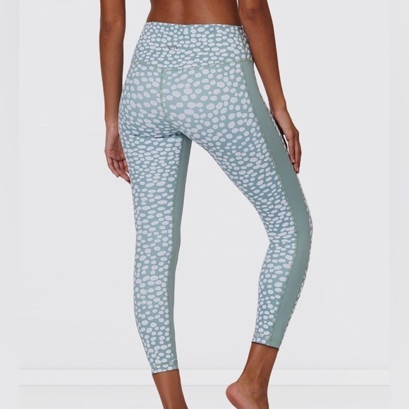 L'URV Playful Purpose 7/8 Leggings - Picture 2 of 6